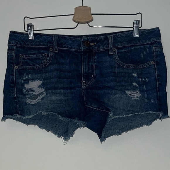 American Eagle Shorts - Picture 1 of 2